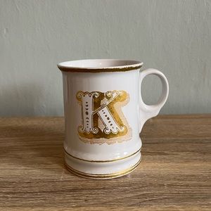 Williams Sonoma Gold Monogram Mug "K"